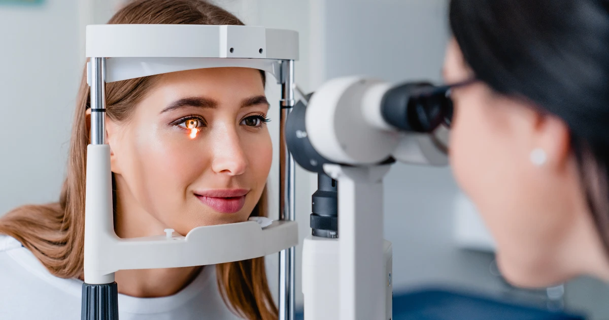 Mikor szükséges látásvizsgálat? Optometrista vagy szemész?